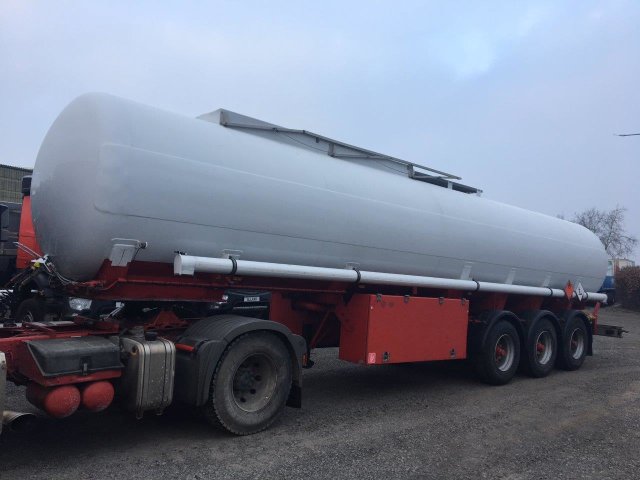 KASSBOHRER STH 35/10-24 TANKER