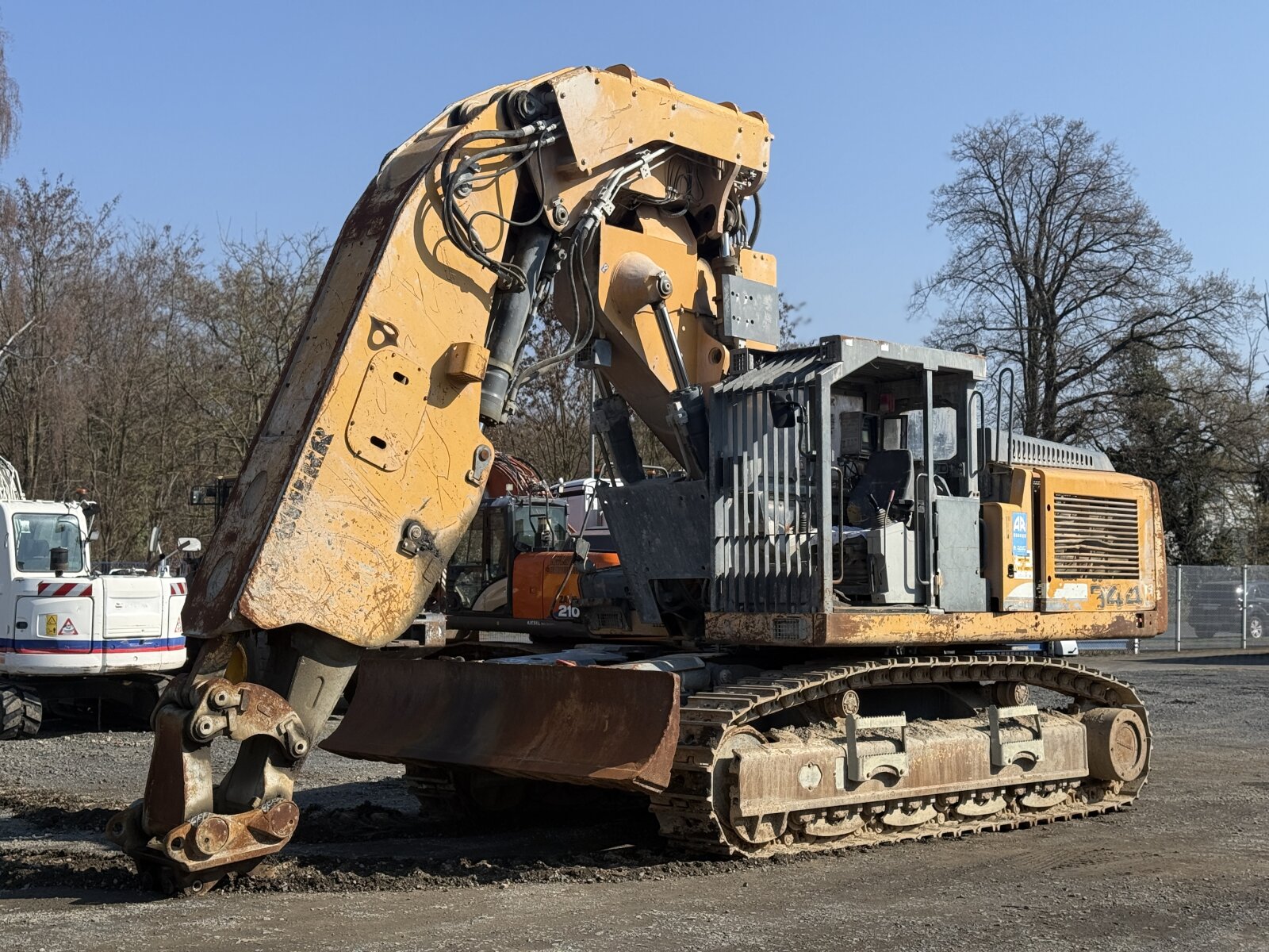 LIEBHERR R944C T KOPARKA GĄSIENNICOWA