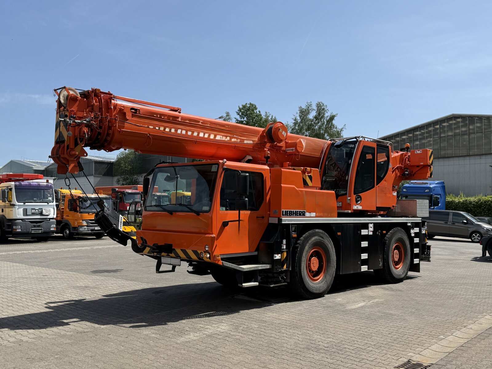 LIEBHERR LTM 1040-2.1 4x4 EURO6 DŹWIG SAMOJEZDNY